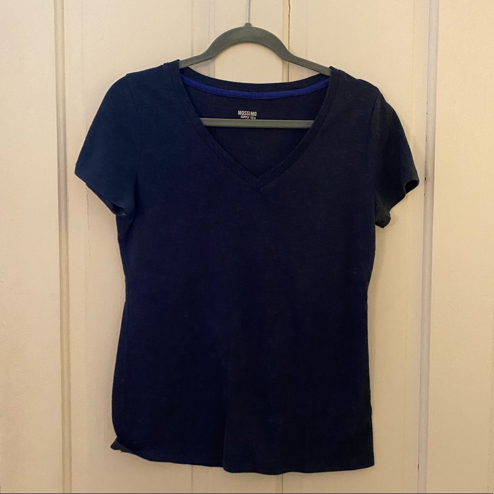 V neck tee